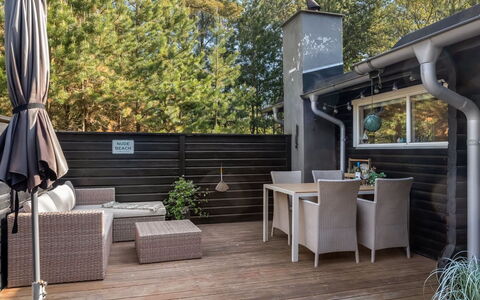 Susannah - from the Sea: Hout, Huis, Veranda, Dek, Hardwood, Dak, Beits, Houten Vloer, Eco Hotel