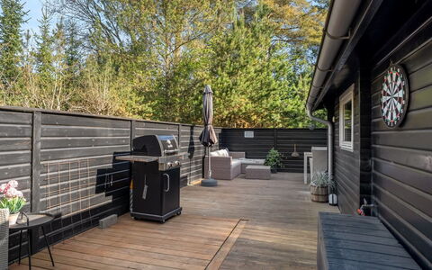 Susannah - from the Sea: Hout, Huis, Veranda, Dek, Hardwood, Dak, Beits, Houten Vloer, Eco Hotel