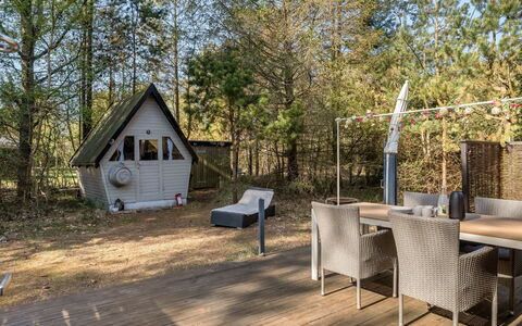 Susannah - from the Sea: Hout, Huis, Veranda, Dek, Hardwood, Dak, Beits, Houten Vloer, Eco Hotel