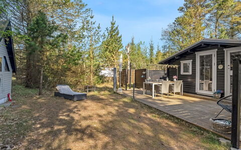Susannah - from the Sea: Hout, Huis, Veranda, Dek, Hardwood, Dak, Beits, Houten Vloer, Eco Hotel