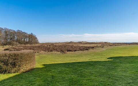 Jyrki - 100M from the Sea: Lucht, Blauw, Groen, Gras, Natuurlijke Omgeving, Grasland, Ecoregio, Natuurlijk Landschap, Horizon, Plain