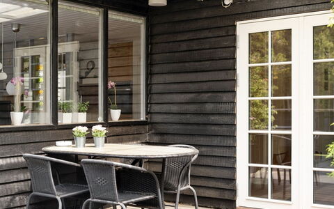 Siljan - from the Sea: Dak, Huis, Huis, Verblijf, Siding, Landgoed, Oprit, Garden Gebouwen, Werf, Schuur