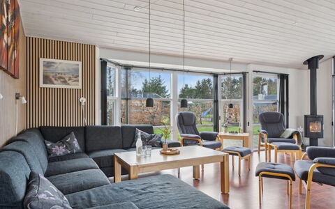 Andrea - 1.4Km from the Sea: Thatching, Verblijf, Huis, Dak, Huis, Boerderij, Hut, Landgoed, Dorp