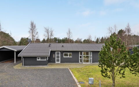 Andrea - 1.4Km from the Sea: Thatching, Verblijf, Huis, Dak, Huis, Boerderij, Hut, Landgoed, Dorp