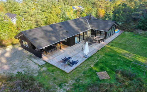 Cate - 150M from the Sea: Thatching, Verblijf, Huis, Dak, Huis, Boerderij, Hut, Landgoed, Dorp