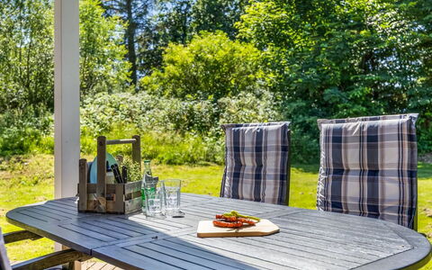 Thorketil - 1.1Km from the Sea: Huis, Dak, Huis, Verblijf, Schuur, Garden Gebouwen, Siding, Werf, Blokhut, Hut