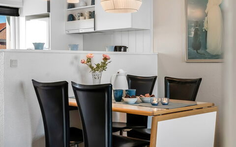 Dafna - 100M from the Sea: Appartement, Schaduw, Balkon, Stoel, Hek, Buitenmeubels, Aluminium, Kunstgras