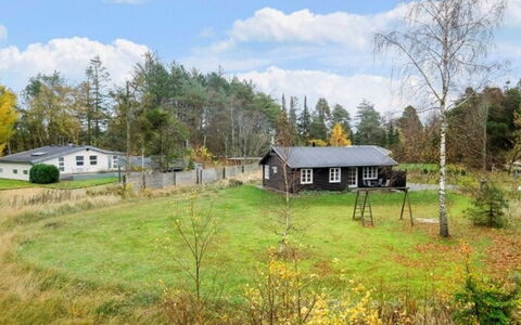Ingalise - 500M from the Sea: Boom, Gras, Huis, Struik, Verblijf, Huis, Landelijk Gebied, Landschap, Land Lot