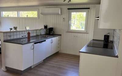 Meline - 350M from the Sea