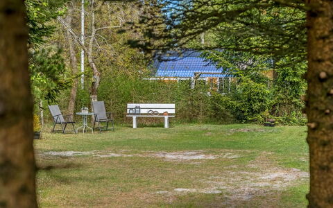 Ditleif - 400M from the Sea: Zwembad, Buitenmeubels, Meubilair, Toevlucht, Flagstone, Eco Hotel, Schaduw, Stoel, Vrije Tijd, Landgoed