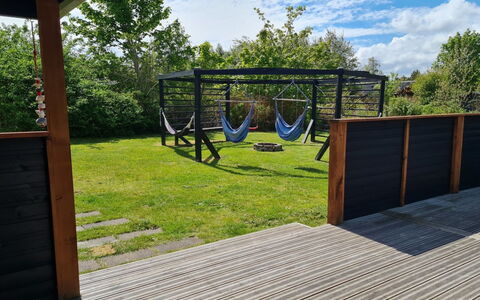 Matz - 350M from the Sea: Meubilair, Interieur Ontwerp, Flooring, Hout, Verdieping, Plafond, Houten Vloer, Stoel, Tafel, Verlichting