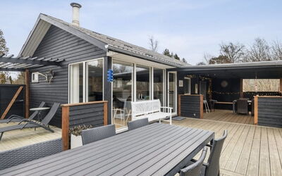 Matz - 350M from the Sea