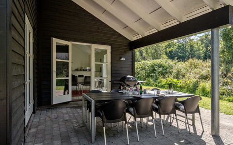 Ralda - 590M from the Sea: Architectuur, Dak, Huis, Samengesteld Materiaal, Daylighting, Siding, Oprit