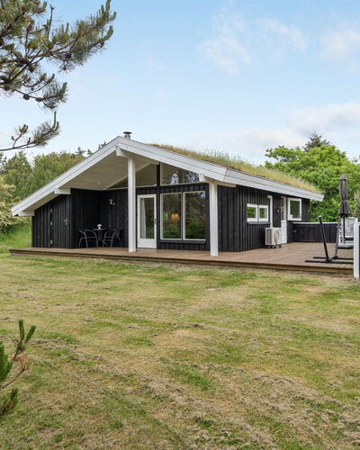 Evan - 1.3Km from the Sea