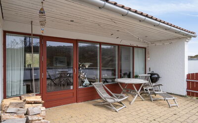 Viena - 400M from the Sea