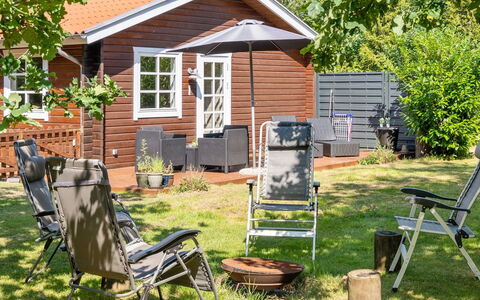 Tian - from the Sea: Hout, Huis, Veranda, Dek, Hardwood, Dak, Beits, Houten Vloer, Eco Hotel