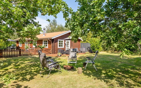 Tian - from the Sea: Hout, Huis, Veranda, Dek, Hardwood, Dak, Beits, Houten Vloer, Eco Hotel