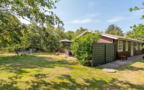 Tian - from the Sea: Hout, Huis, Veranda, Dek, Hardwood, Dak, Beits, Houten Vloer, Eco Hotel