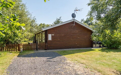 Tian - from the Sea: Hout, Huis, Veranda, Dek, Hardwood, Dak, Beits, Houten Vloer, Eco Hotel
