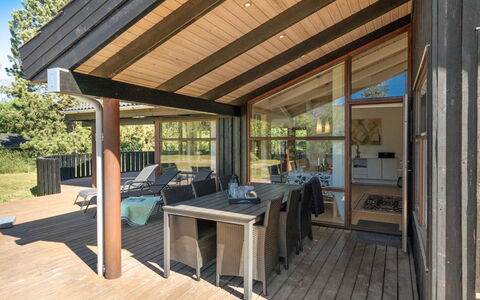 Kali - 900M to the Fjord: Dak, Huis, Land Lot, Huis, Verblijf, Landgoed, Garden Gebouwen, Schaduw, Blokhut, Landscaping