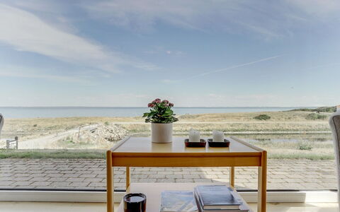 Yorrick - 50M to the Fjord: Meubilair, Zee, Oceaan, Kust, Kust, Strand, Koffietafel, Natuurlijk Materiaal, Stoel, Hardwood