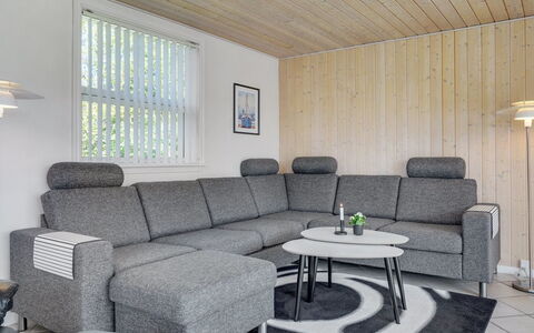Wilja - 400M from the Sea: 