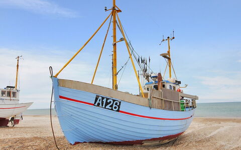 Momme - 500M from the Sea: Boot, Watercraft, Schip, Naval Architecture, Zee, Boten En Varen - Materialen En Benodigdheden, Oceaan, Vissersvaartuig, Zand