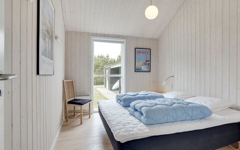 Henriete - 3.5Km from the Sea: Hout, Slaapkamer, Flooring, Verdieping, Plafond, Bedding, Laken, Bed, Houten Vloer, Plank