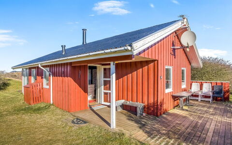 Stella - 700M from the Sea: Hout, Dak, Architectuur, Huis, Huis, Verblijf, Siding, Hardwood, Helling, Landgoed