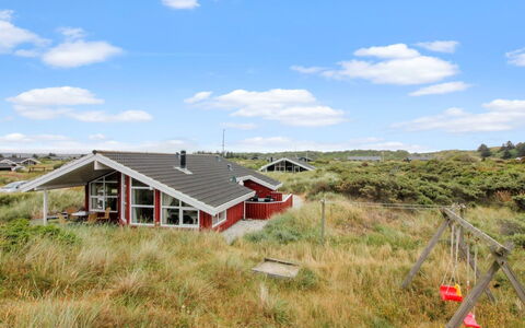Gamal - 400M from the Sea: Meubilair, Interieur Ontwerp, Flooring, Hout, Verdieping, Plafond, Houten Vloer, Stoel, Tafel, Verlichting