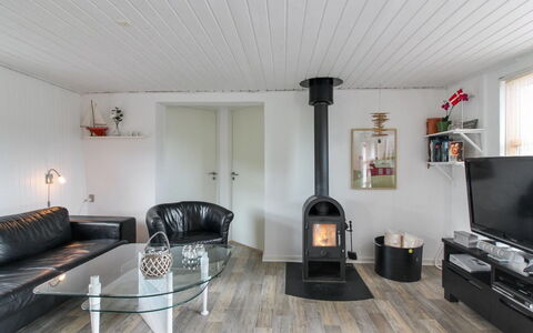 Grubbe - 600M from the Sea: Dak, Huis, Land Lot, Huis, Verblijf, Landgoed, Garden Gebouwen, Schaduw, Blokhut, Landscaping
