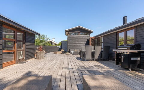 Grubbe - 600M from the Sea: Dak, Huis, Land Lot, Huis, Verblijf, Landgoed, Garden Gebouwen, Schaduw, Blokhut, Landscaping