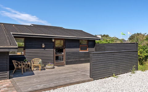 Grubbe - 600M from the Sea: Dak, Huis, Land Lot, Huis, Verblijf, Landgoed, Garden Gebouwen, Schaduw, Blokhut, Landscaping