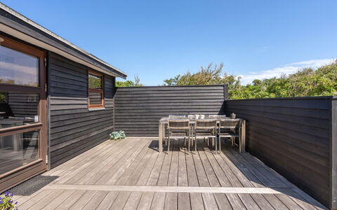 Grubbe - 600M from the Sea: Dak, Huis, Land Lot, Huis, Verblijf, Landgoed, Garden Gebouwen, Schaduw, Blokhut, Landscaping