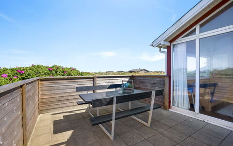 Olla - 300M from the Sea: Zwembad, Buitenmeubels, Meubilair, Toevlucht, Flagstone, Eco Hotel, Schaduw, Stoel, Vrije Tijd, Landgoed