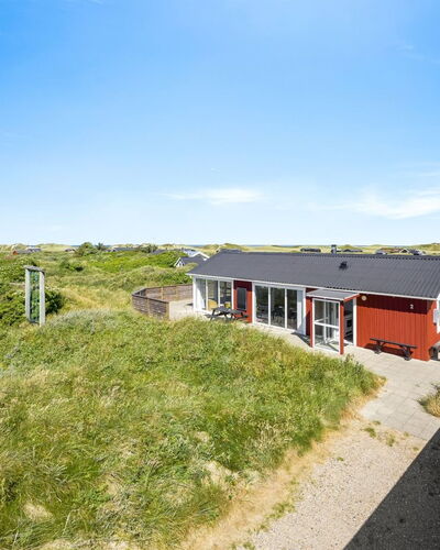Olla - 300M from the Sea