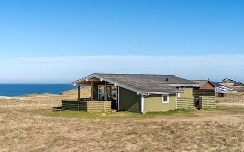 Asger - 50M from the Sea: Architectuur, Dak, Huis, Samengesteld Materiaal, Daylighting, Siding, Oprit