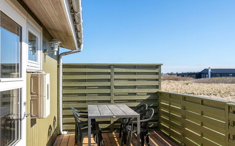 Asger - 50M from the Sea: Architectuur, Dak, Huis, Samengesteld Materiaal, Daylighting, Siding, Oprit