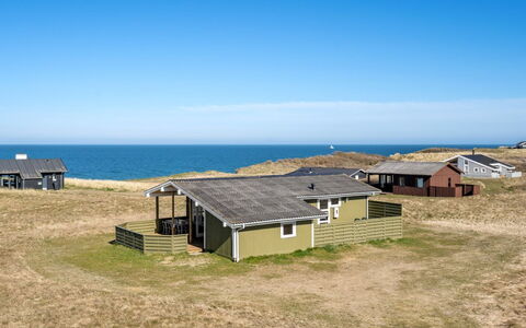 Asger - 50M from the Sea: Architectuur, Dak, Huis, Samengesteld Materiaal, Daylighting, Siding, Oprit