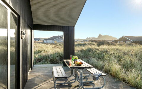 Fannie - 250M from the Sea: Gras, Grasland, Landschap, Ecoregio, Plain, Plantengemeenschap, Land Lot, Buitenmeubels, Prairie, Shrubland