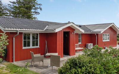 Ava - 1Km from the Sea
