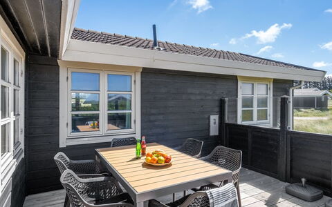 Elea - 394M from the Sea: Architectuur, Dak, Huis, Samengesteld Materiaal, Daylighting, Siding, Oprit
