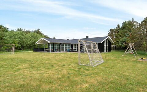 Aiyana - 530M from the Sea: Gras, Land Lot, Huis, Plain, Gazon, Schaduw, Verblijf, Werf, Landgoed, Tuin
