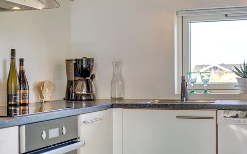 Aria - 1.2Km from the Sea: Countertop, Keuken, Interieur Ontwerp, Flooring, Toestel Van De Keuken, Huishoudapparatuur, Loodgieterswerkinrichting, Cabinetry, Major Appliance, Huis