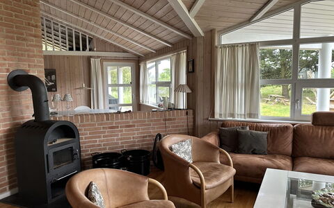 Carlina - 1.3Km from the Sea: Architectuur, Dak, Huis, Samengesteld Materiaal, Daylighting, Siding, Oprit