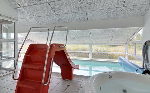 Ilmo - 950M from the Sea: Daylighting, Zwembad, Chute