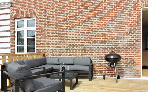 Kosara - 50M from the Sea: Architectuur, Dak, Huis, Samengesteld Materiaal, Daylighting, Siding, Oprit