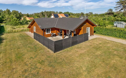 Brigitta - 1.5Km from the Sea: Thatching, Verblijf, Huis, Dak, Huis, Boerderij, Hut, Landgoed, Dorp