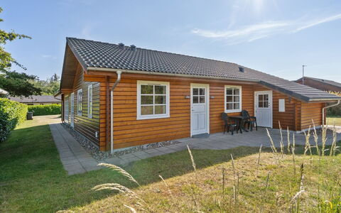 Brigitta - 1.5Km from the Sea: Thatching, Verblijf, Huis, Dak, Huis, Boerderij, Hut, Landgoed, Dorp