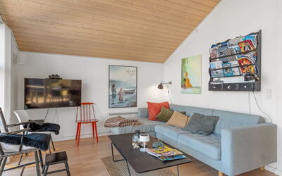 Tishon - 100M from the Sea